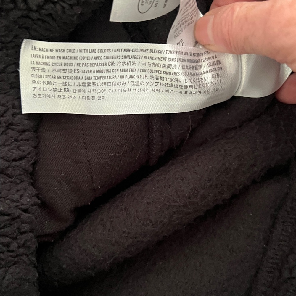 Abercrombie & Fitch 1/3 zip pullover - Picture 5 of 5